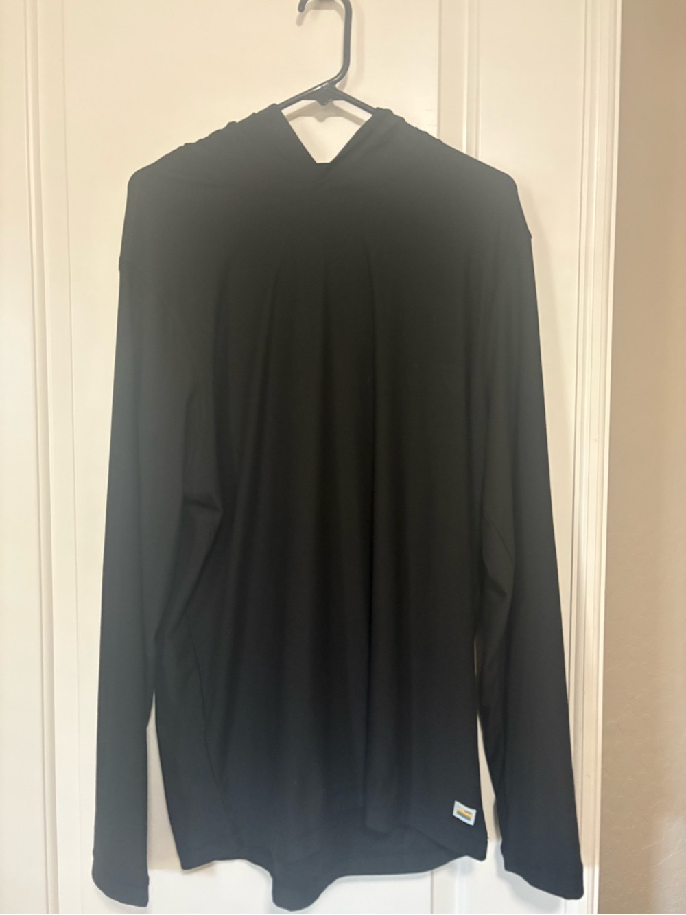 ✔️✔️Vuori Strato Tech Hoodie Black Long Sleeve Top